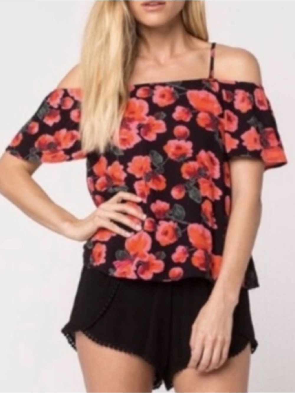 Billabong Off-Shoulder summer nights Floral Blouse - Black with Red Floral surf